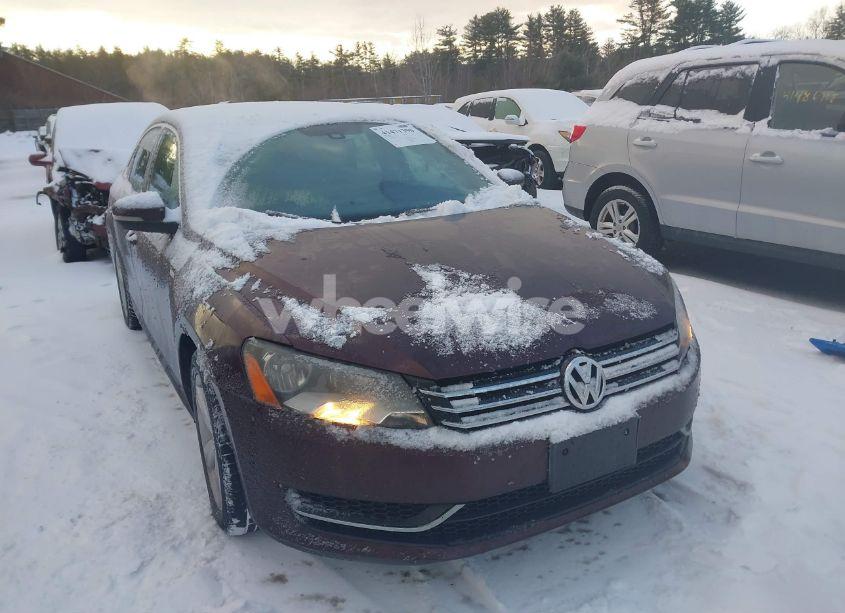 Photo 6 of 2014 Volkswagen Passat 1.8T WOLFSBURG EDITION (VIN 1VWAT7A32EC032660)