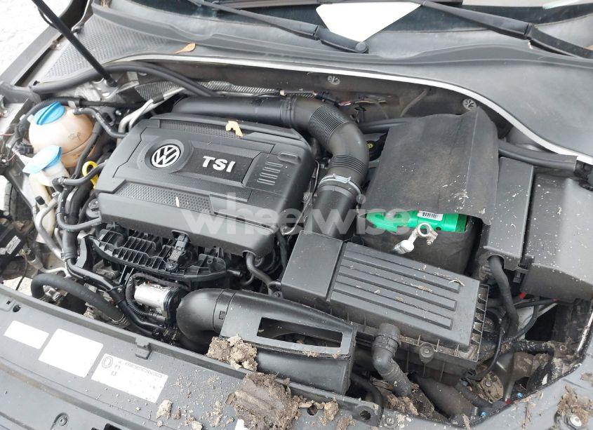 Photo 10 of 2014 Volkswagen Passat 1.8T WOLFSBURG EDITION (VIN 1VWAT7A32EC080658)