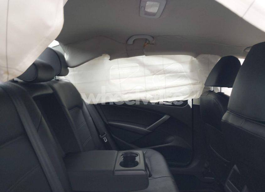 Photo 8 of 2014 Volkswagen Passat 1.8T WOLFSBURG EDITION (VIN 1VWAT7A32EC080658)