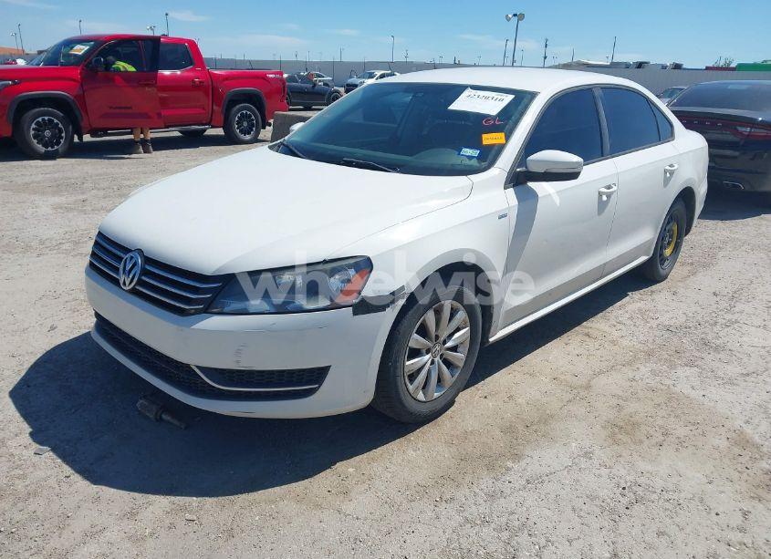 Photo 2 of 2015 Volkswagen Passat 1.8T WOLFSBURG EDITION (VIN 1VWAT7A32FC056264)