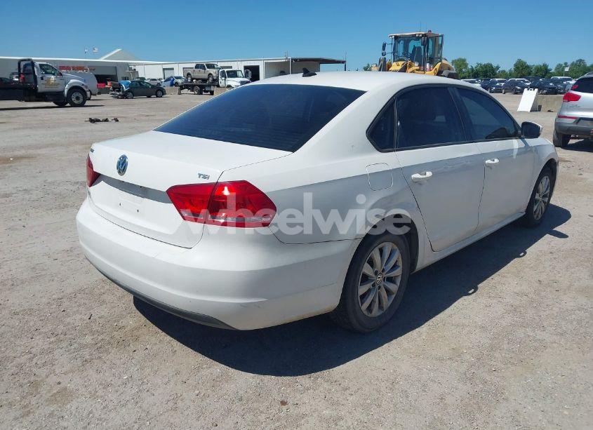 Photo 4 of 2015 Volkswagen Passat 1.8T WOLFSBURG EDITION (VIN 1VWAT7A32FC056264)