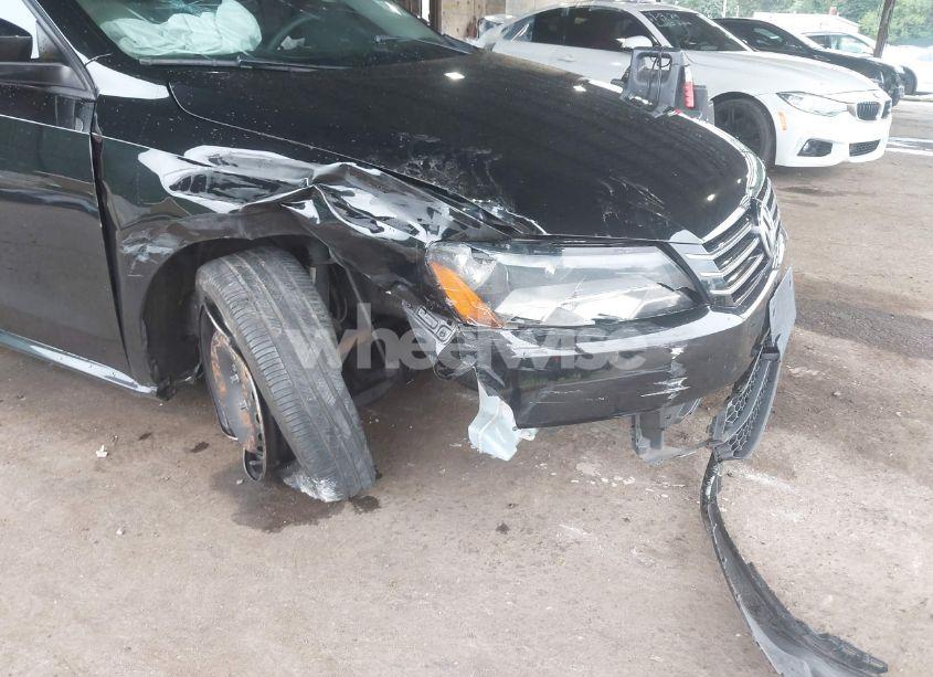 Photo 6 of 2015 Volkswagen Passat 1.8T S (VIN 1VWAT7A32FC097218)