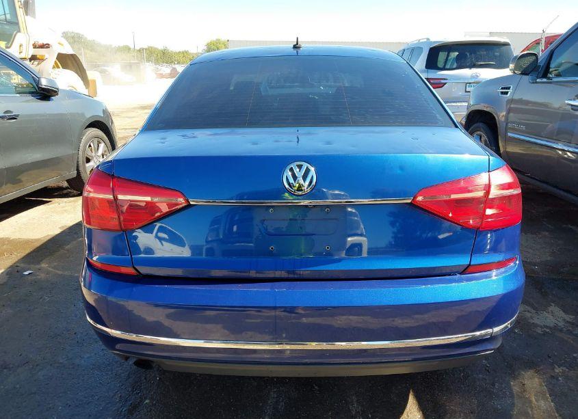 Photo 16 of 2016 Volkswagen Passat 1.8T S (VIN 1VWAT7A32GC019507)