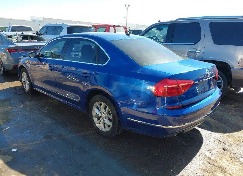 Photo 3 of 2016 Volkswagen Passat 1.8T S (VIN 1VWAT7A32GC019507)