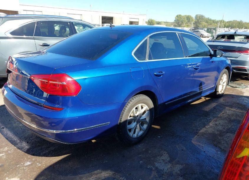 Photo 4 of 2016 Volkswagen Passat 1.8T S (VIN 1VWAT7A32GC019507)