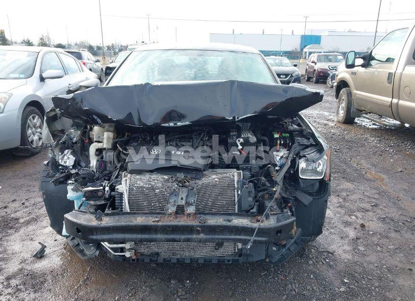 Photo 12 of 2016 Volkswagen Passat 1.8T S (VIN 1VWAT7A32GC025159)