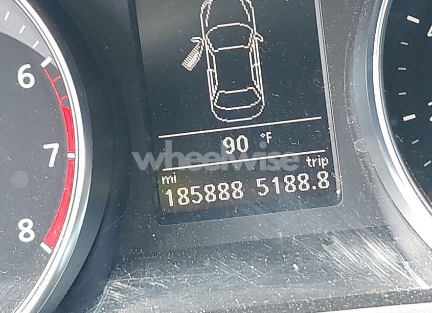 Photo 16 of 2017 Volkswagen Passat 1.8T S (VIN 1VWAT7A32HC015684)