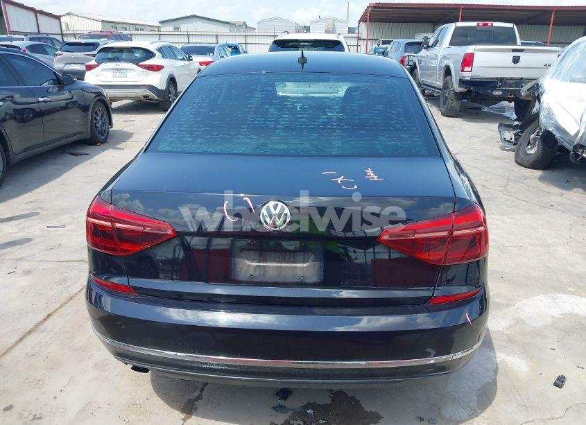 Photo 17 of 2017 Volkswagen Passat 1.8T S (VIN 1VWAT7A32HC015684)