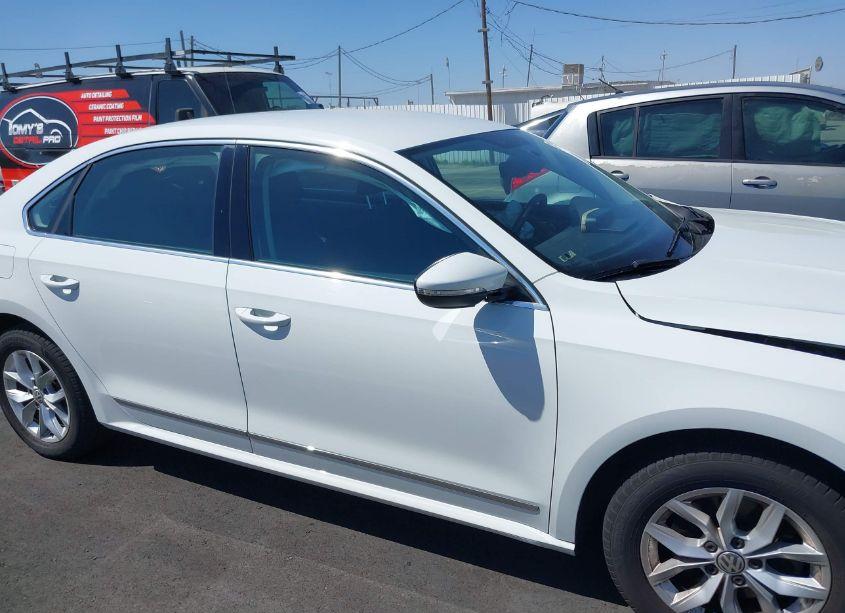 Photo 13 of 2017 Volkswagen Passat 1.8T S (VIN 1VWAT7A32HC021601)