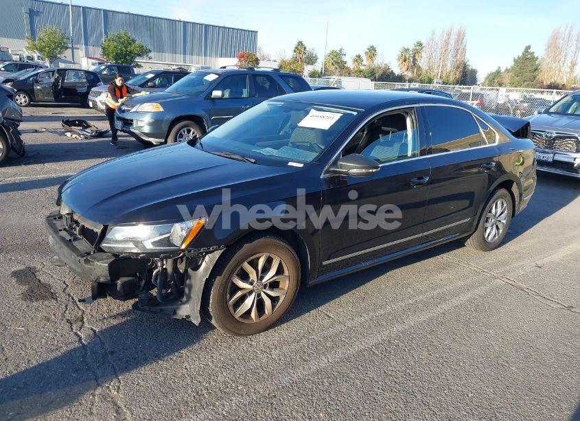 Photo 2 of 2017 Volkswagen Passat 1.8T S (VIN 1VWAT7A32HC038589)