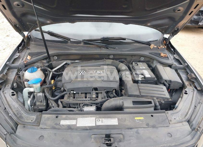 Photo 10 of 2017 Volkswagen Passat 1.8T S (VIN 1VWAT7A32HC046465)