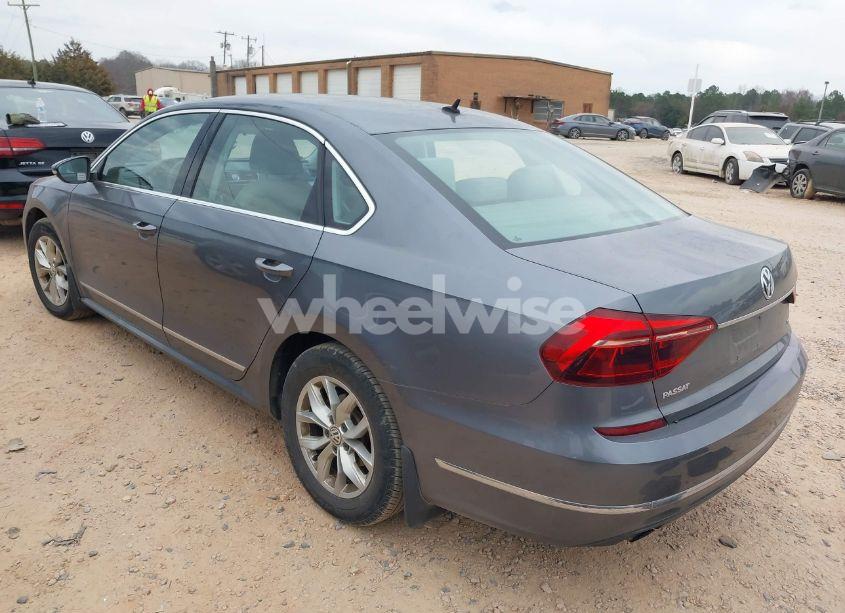 Photo 3 of 2017 Volkswagen Passat 1.8T S (VIN 1VWAT7A32HC046465)