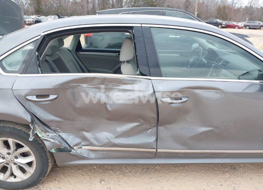 Photo 6 of 2017 Volkswagen Passat 1.8T S (VIN 1VWAT7A32HC046465)