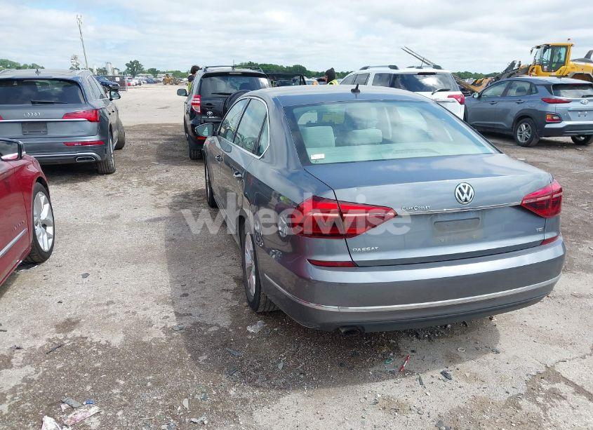 Photo 3 of 2017 Volkswagen Passat 1.8T S (VIN 1VWAT7A32HC085122)