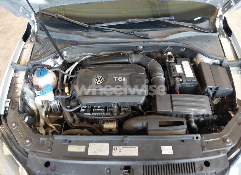 Photo 10 of 2014 Volkswagen Passat 1.8T WOLFSBURG EDITION (VIN 1VWAT7A33EC035714)