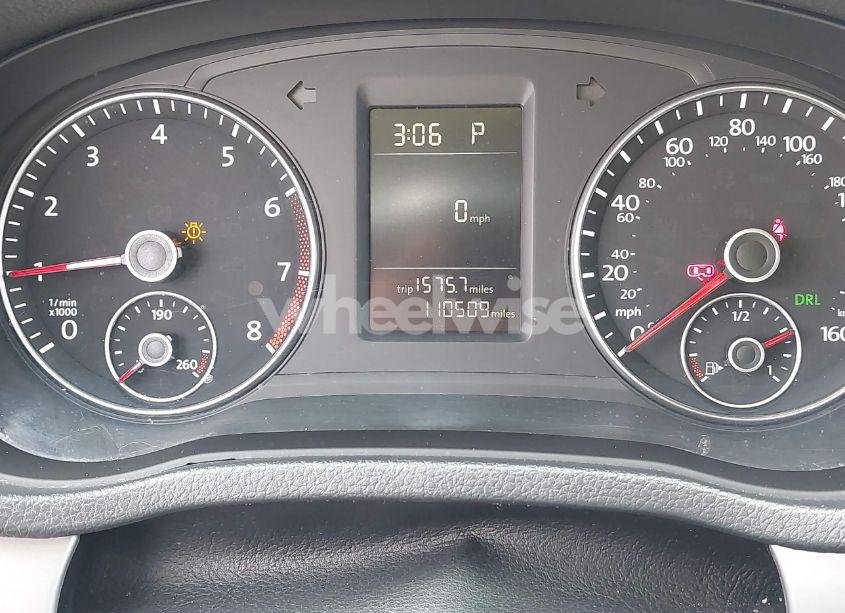 Photo 15 of 2014 Volkswagen Passat 1.8T WOLFSBURG EDITION (VIN 1VWAT7A33EC038497)