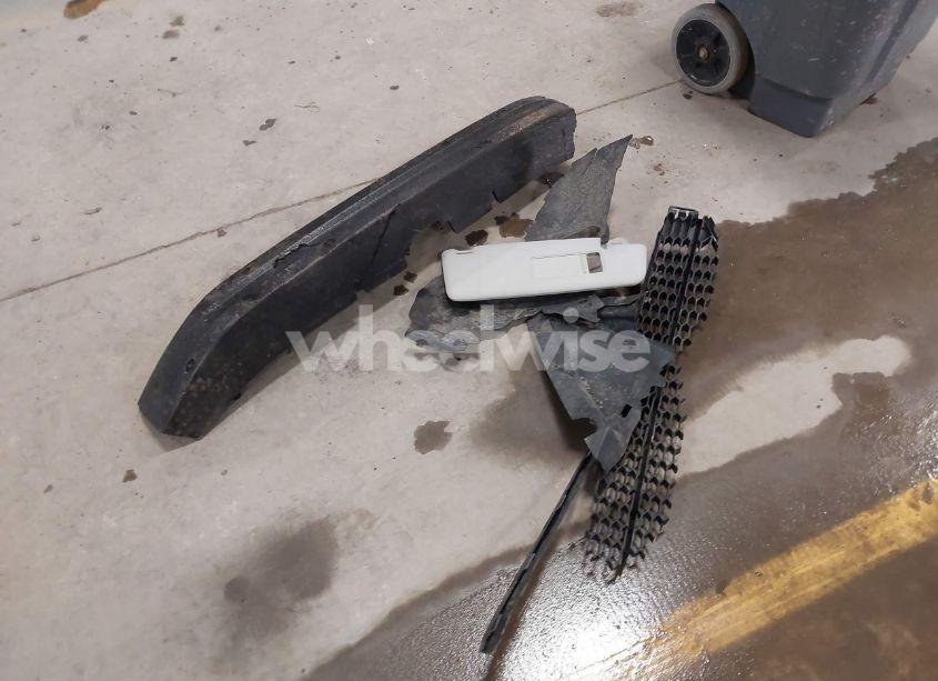 Photo 12 of 2014 Volkswagen Passat 1.8T WOLFSBURG EDITION (VIN 1VWAT7A33EC040329)