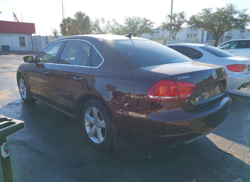 Photo 3 of 2014 Volkswagen Passat 1.8T WOLFSBURG EDITION (VIN 1VWAT7A33EC058264)