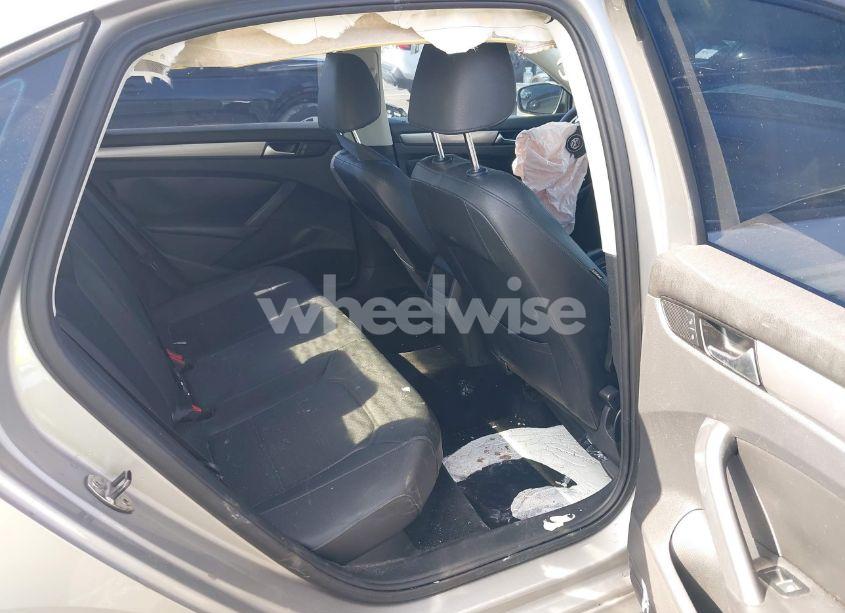 Photo 8 of 2014 Volkswagen Passat 1.8T WOLFSBURG EDITION (VIN 1VWAT7A33EC068969)