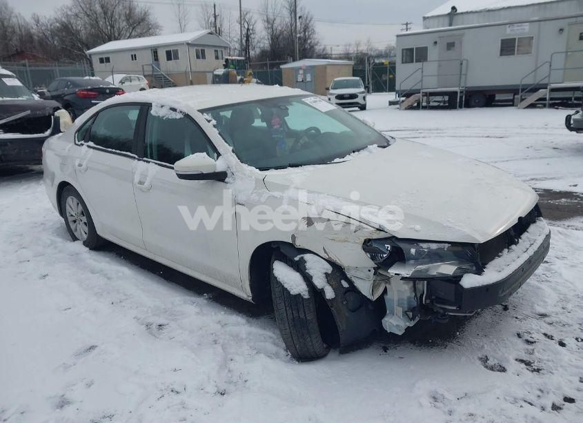 2014 Volkswagen Passat 1.8T WOLFSBURG EDITION (VIN 1VWAT7A33EC091975) main photo