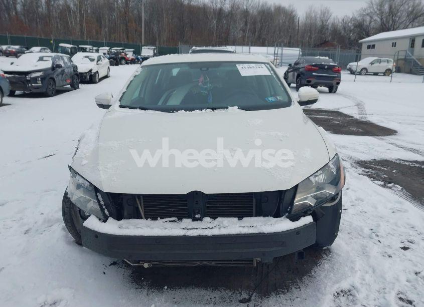 Photo 12 of 2014 Volkswagen Passat 1.8T WOLFSBURG EDITION (VIN 1VWAT7A33EC091975)