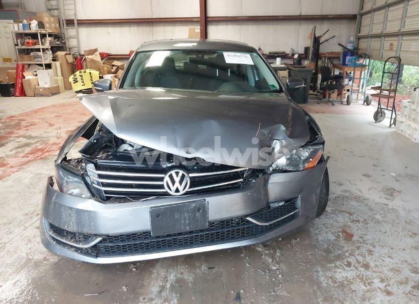 Photo 12 of 2015 Volkswagen Passat 1.8T S (VIN 1VWAT7A33FC012502)