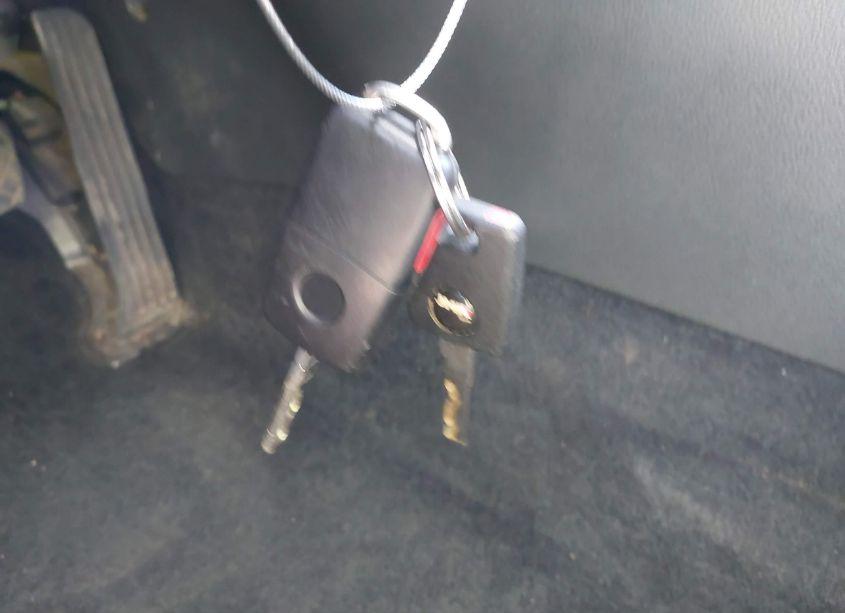 Photo 11 of 2015 Volkswagen Passat 1.8T WOLFSBURG EDITION (VIN 1VWAT7A33FC051929)