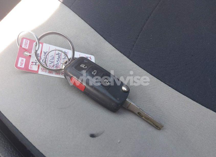 Photo 11 of 2015 Volkswagen Passat 1.8T S (VIN 1VWAT7A33FC053258)