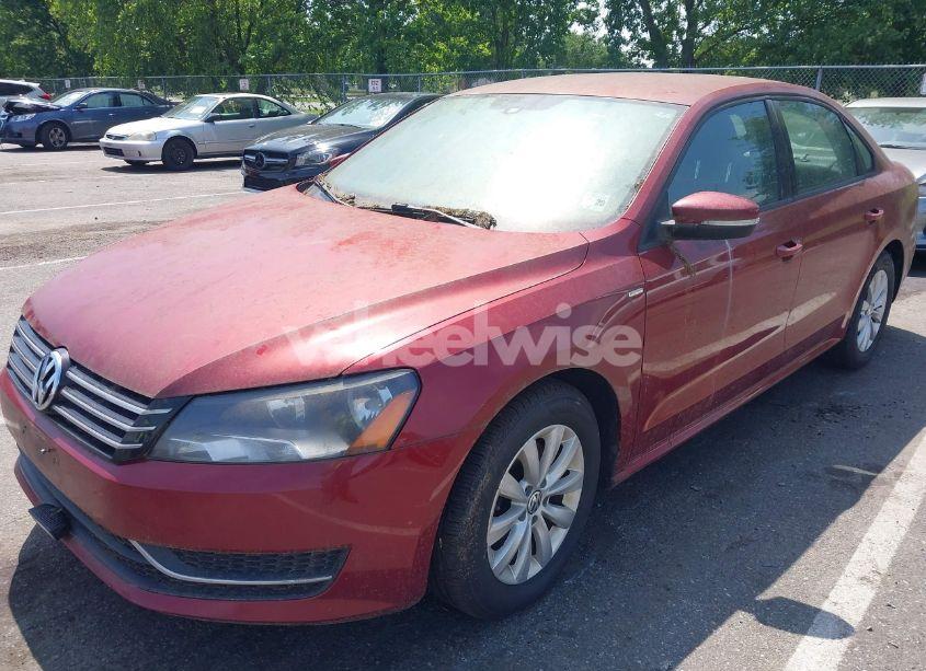Photo 2 of 2015 Volkswagen Passat 1.8T WOLFSBURG EDITION (VIN 1VWAT7A33FC061862)