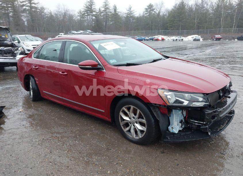 2016 Volkswagen Passat 1.8T S (VIN 1VWAT7A33GC045999) main photo