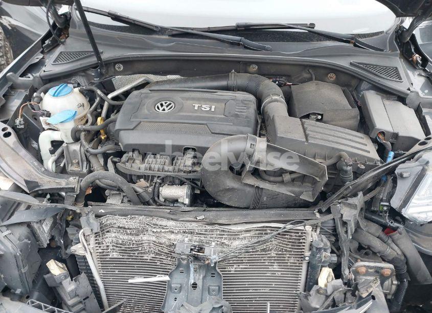 Photo 10 of 2016 Volkswagen Passat 1.8T R-LINE (VIN 1VWAT7A33GC061751)