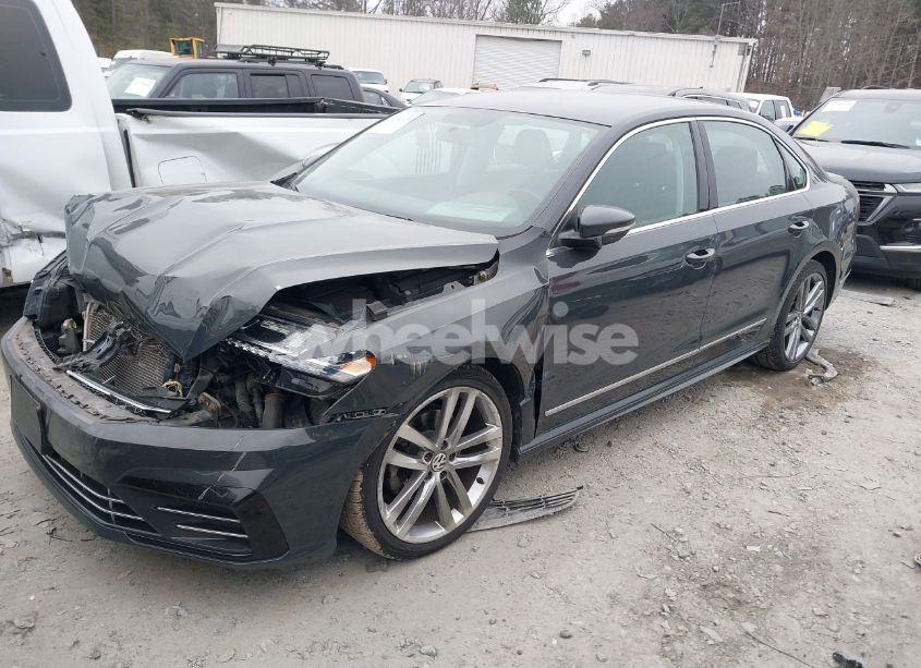 Photo 2 of 2016 Volkswagen Passat 1.8T R-LINE (VIN 1VWAT7A33GC061751)