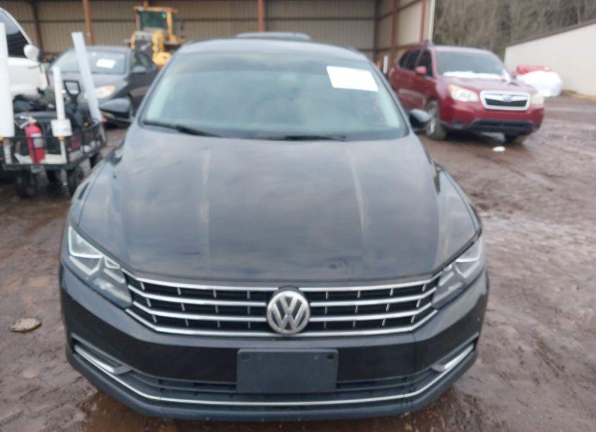 Photo 11 of 2017 Volkswagen Passat 1.8T S (VIN 1VWAT7A33HC026502)