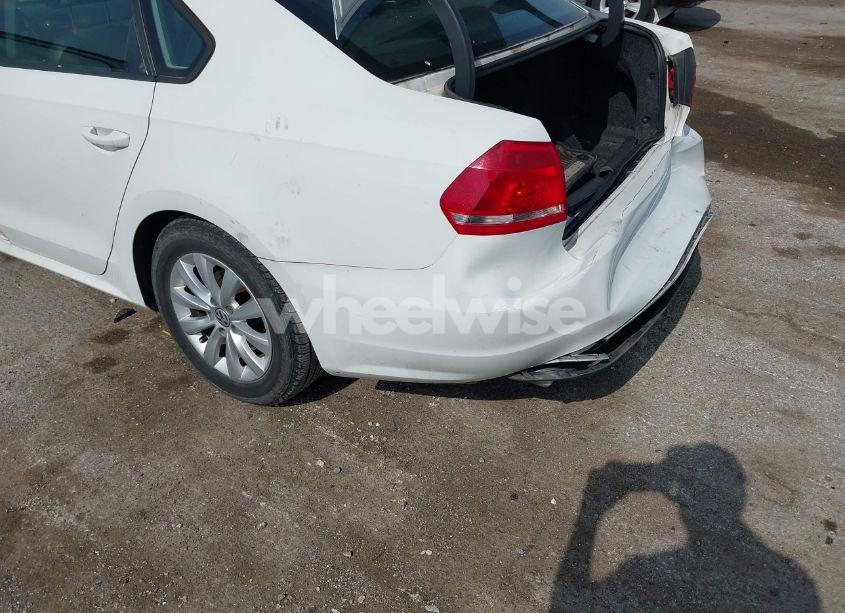 Photo 6 of 2014 Volkswagen Passat 1.8T WOLFSBURG EDITION (VIN 1VWAT7A34EC061268)
