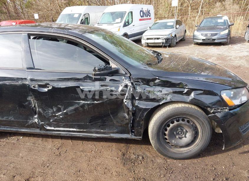 Photo 6 of 2014 Volkswagen Passat 1.8T S (VIN 1VWAT7A34EC112476)