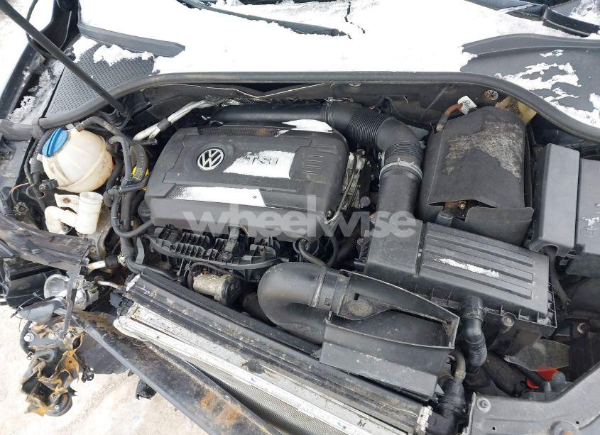 Photo 10 of 2014 Volkswagen Passat 1.8T S (VIN 1VWAT7A34EC113076)