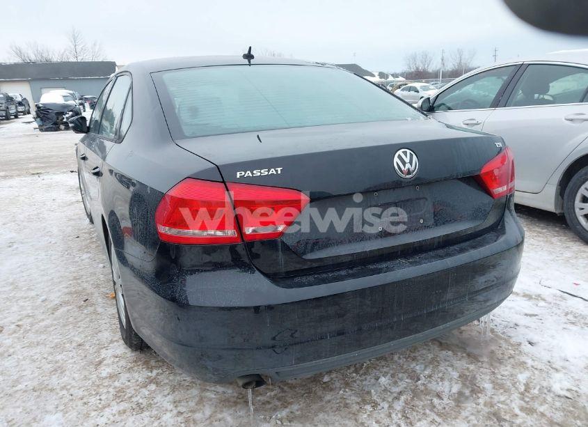 Photo 3 of 2014 Volkswagen Passat 1.8T S (VIN 1VWAT7A34EC113076)