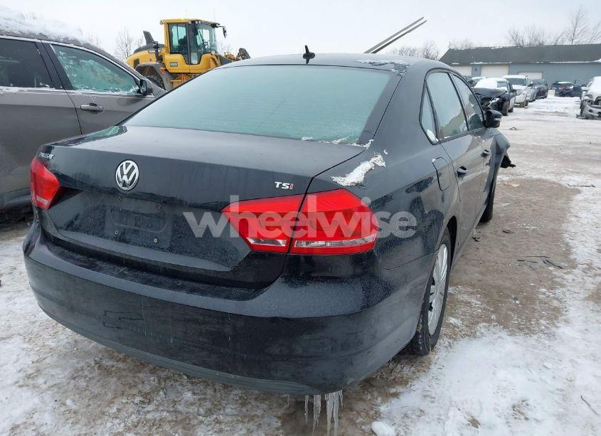 Photo 4 of 2014 Volkswagen Passat 1.8T S (VIN 1VWAT7A34EC113076)