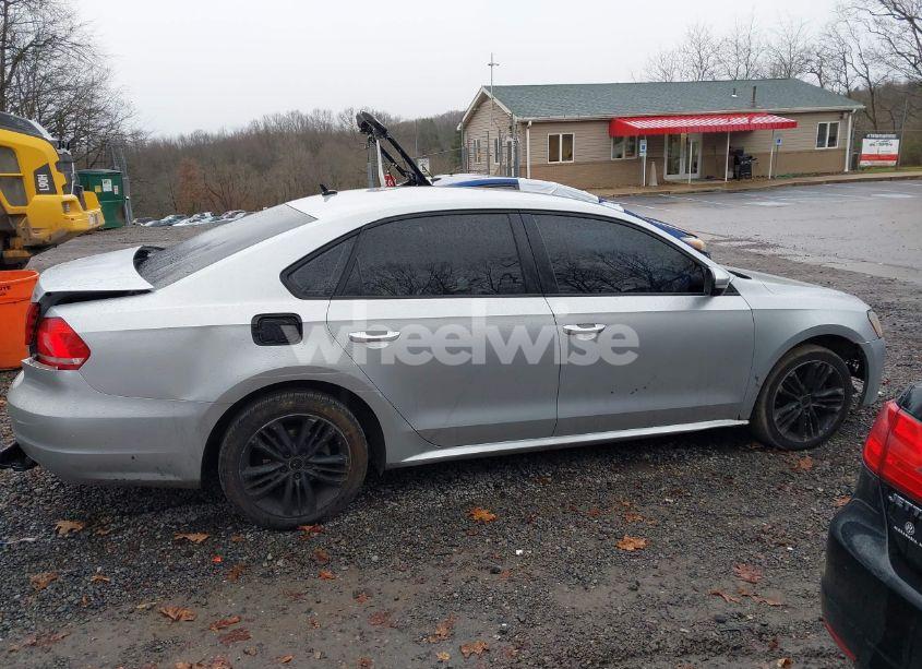 Photo 13 of 2015 Volkswagen Passat 1.8T S (VIN 1VWAT7A34FC005235)