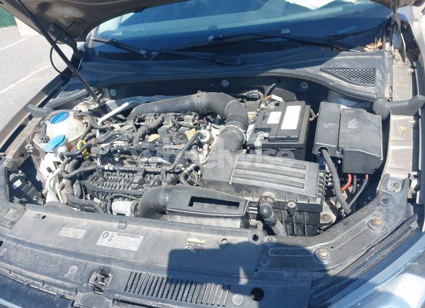 Photo 10 of 2015 Volkswagen Passat 1.8T WOLFSBURG EDITION (VIN 1VWAT7A34FC032404)