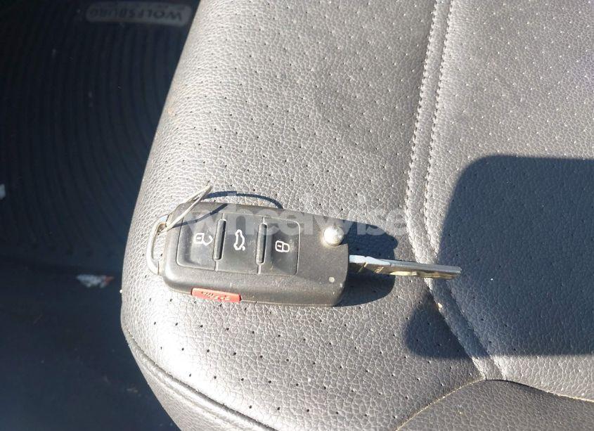 Photo 11 of 2015 Volkswagen Passat 1.8T WOLFSBURG EDITION (VIN 1VWAT7A34FC032404)