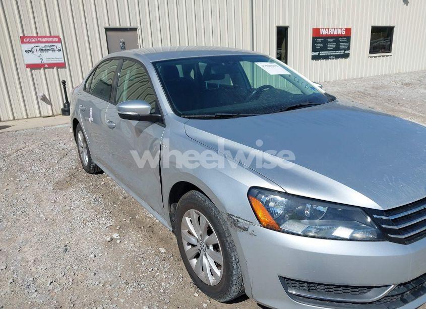 Photo 6 of 2015 Volkswagen Passat 1.8T WOLFSBURG EDITION (VIN 1VWAT7A34FC042401)