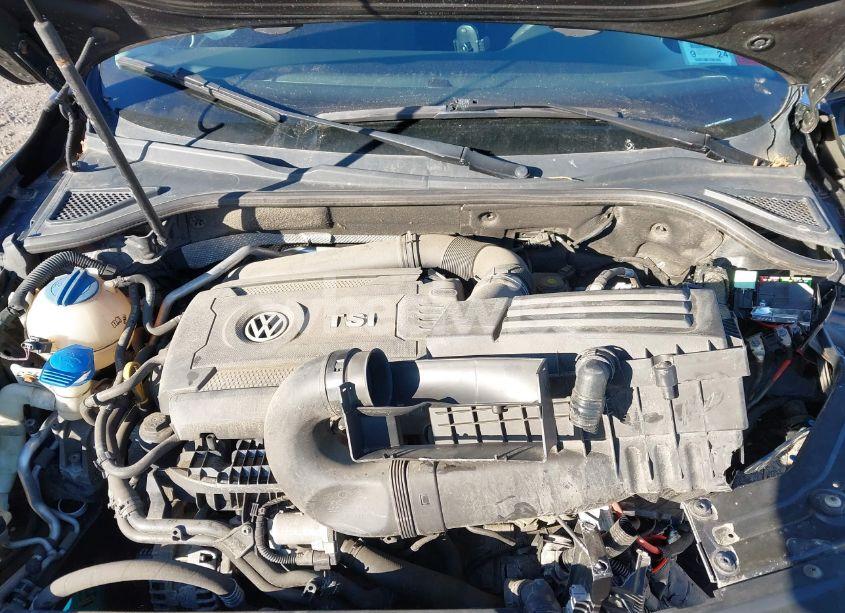 Photo 10 of 2015 Volkswagen Passat 1.8T S (VIN 1VWAT7A34FC044696)