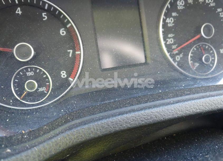 Photo 15 of 2015 Volkswagen Passat 1.8T S (VIN 1VWAT7A34FC044696)