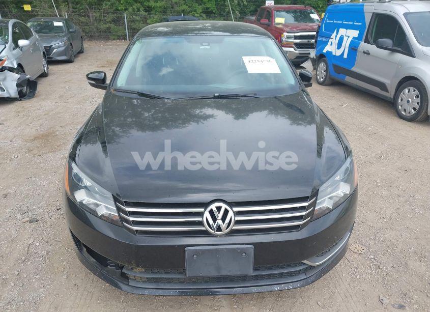 Photo 12 of 2015 Volkswagen Passat 1.8T S (VIN 1VWAT7A34FC068514)