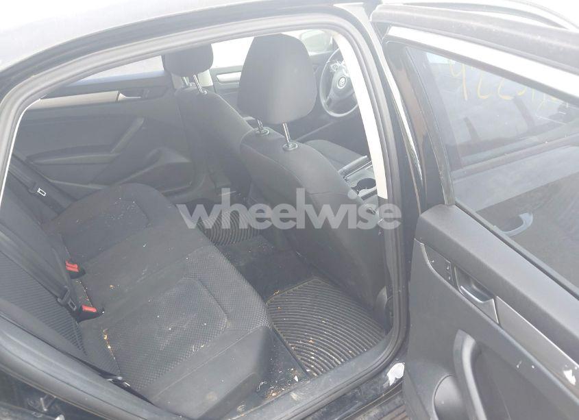 Photo 8 of 2015 Volkswagen Passat 1.8T S (VIN 1VWAT7A34FC068514)