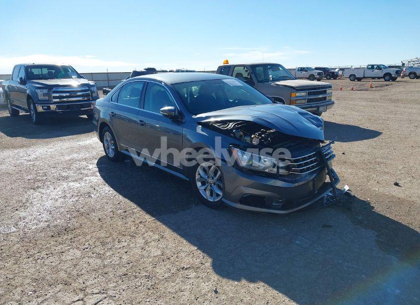 2016 Volkswagen Passat 1.8T S (VIN 1VWAT7A34GC057899) main photo