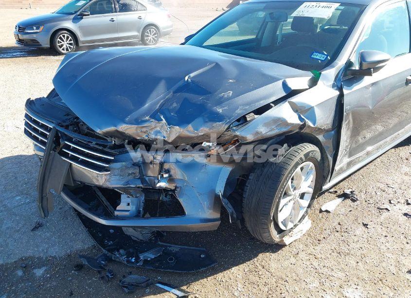 Photo 6 of 2016 Volkswagen Passat 1.8T S (VIN 1VWAT7A34GC057899)