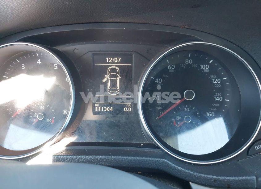 Photo 7 of 2016 Volkswagen Passat 1.8T S (VIN 1VWAT7A34GC057899)