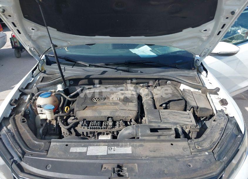 Photo 10 of 2016 Volkswagen Passat 1.8T S (VIN 1VWAT7A34GC066828)